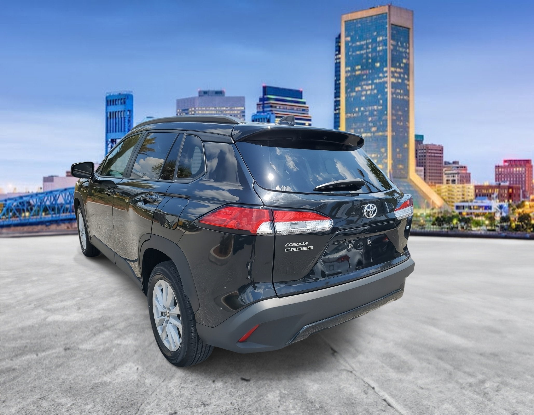 2022 Toyota Corolla Cross LE