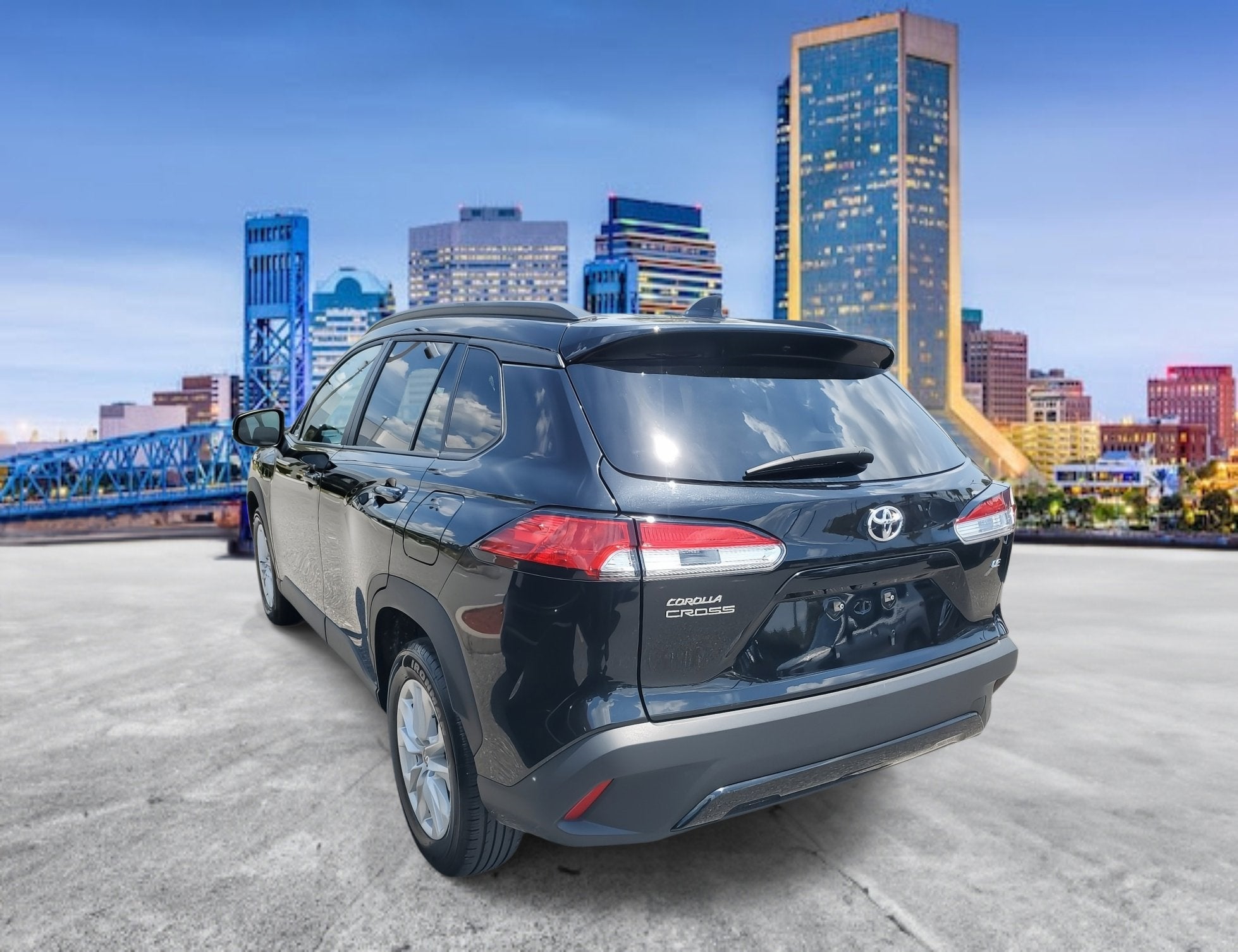 2022 Toyota Corolla Cross LE