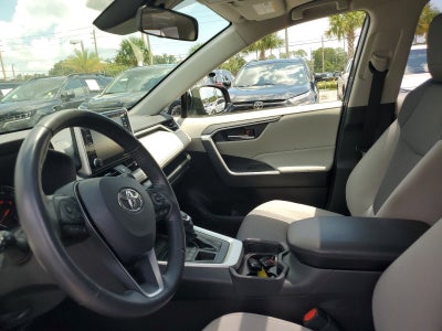 2019 Toyota RAV4 XLE
