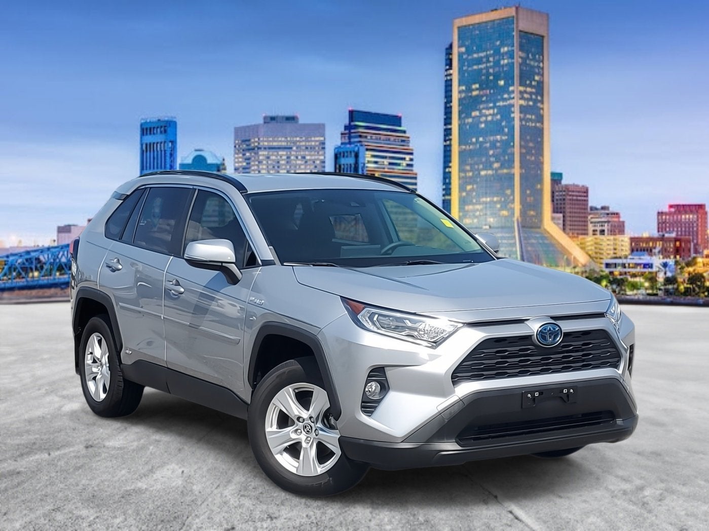 2020 Toyota RAV4 Hybrid XLE
