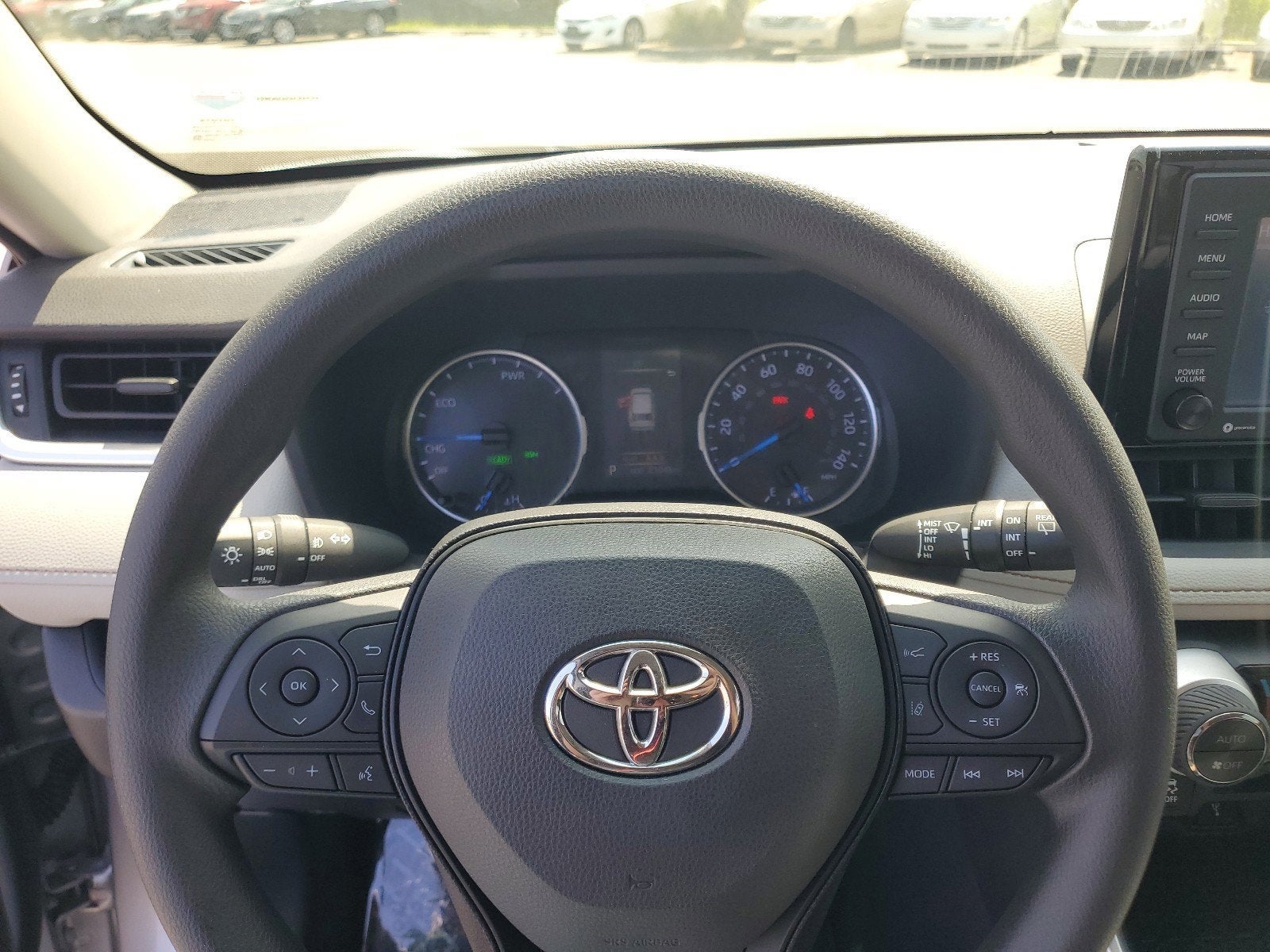 2020 Toyota RAV4 Hybrid XLE