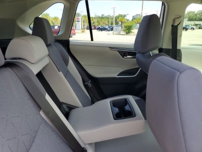 2020 Toyota RAV4 Hybrid XLE