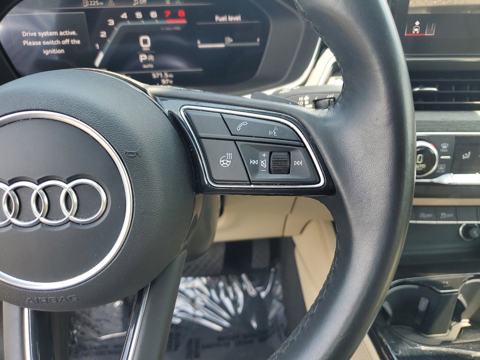 2022 Audi A4 Sedan S line Premium Plus