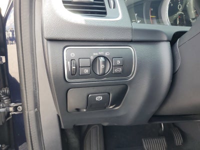 2017 Volvo V60 Premier