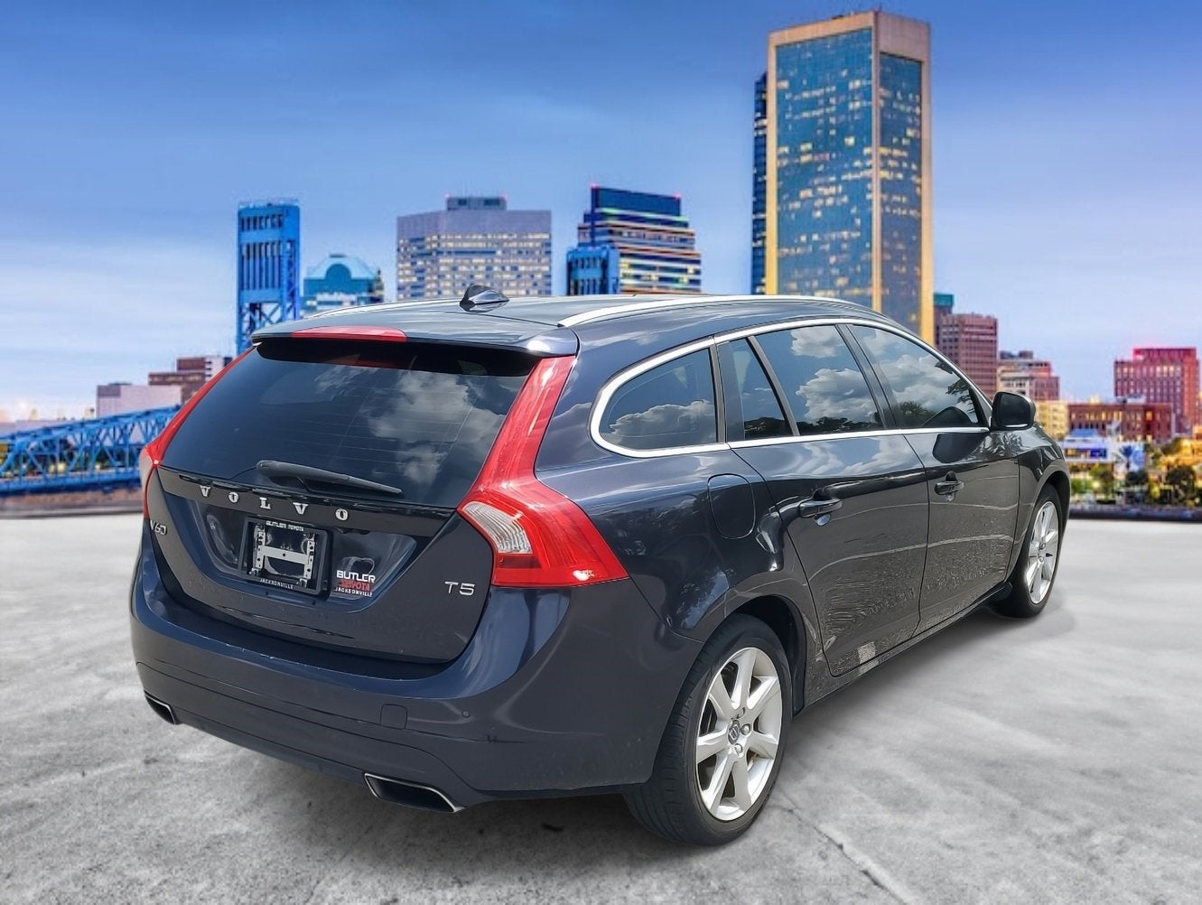 2017 Volvo V60 Premier