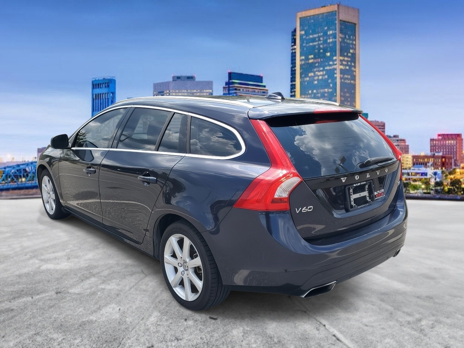 2017 Volvo V60 Premier