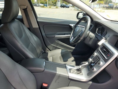 2017 Volvo V60 Premier